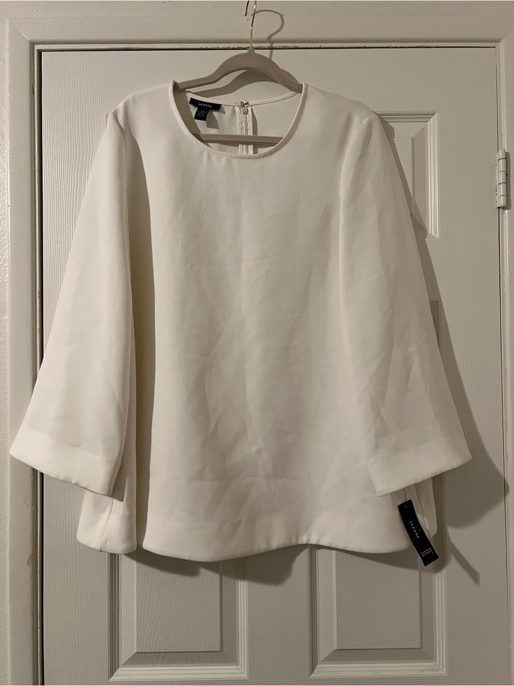 Alfani White Bell Sleeve Zip-Back Blouse Size 14 - NWT